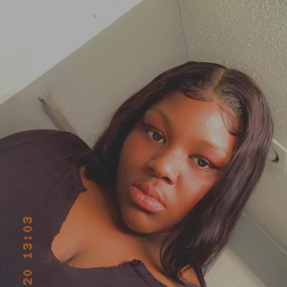 Meet your Posher, Nae